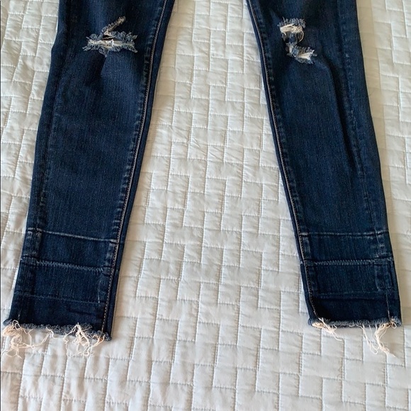 Distressed Skinny Jeans - Picture 3 of 5